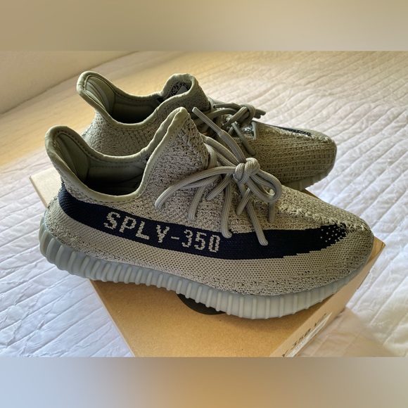 Adidas Yeezy Boost 350 V2 (Granite/Core Black/Granite) HQ2059 - Picture 6 of 8